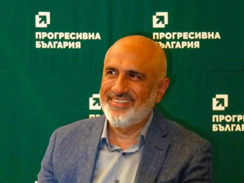 Стефан Белчев